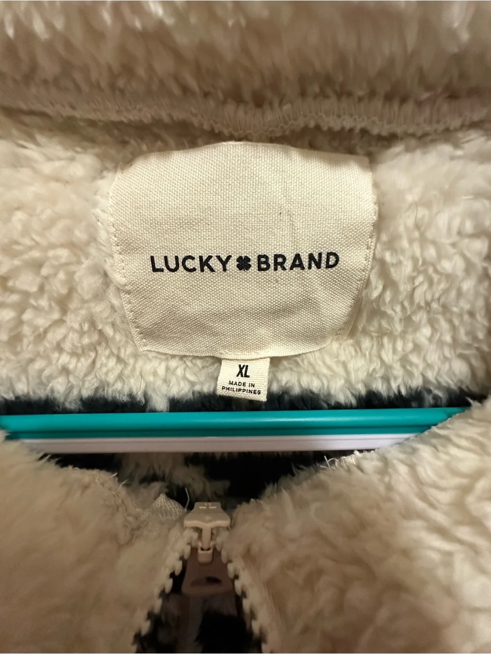 NWT Lucky Brand Cream and Black Aztec Sherpa Zip Jacket - Picture 5 of 12